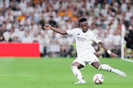 南宫28：第100冠要来了！德约科维奇有望一战刷新3大传奇纪录，超越费德勒.